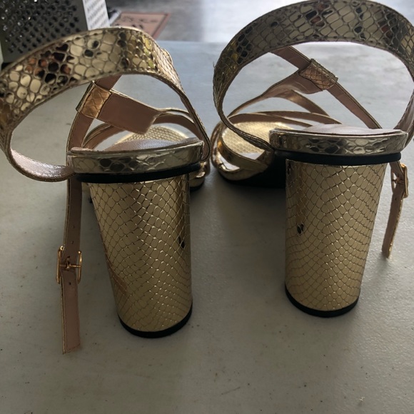 New - Picture 2 of 6